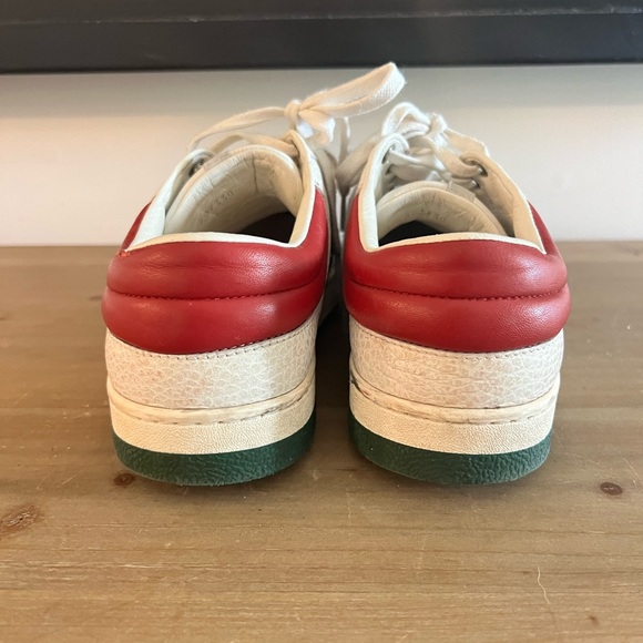 Gucci sneakers - Picture 2 of 6